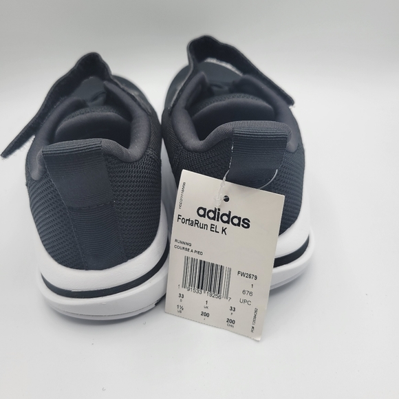 Adidas youth shoes - Picture 4 of 4